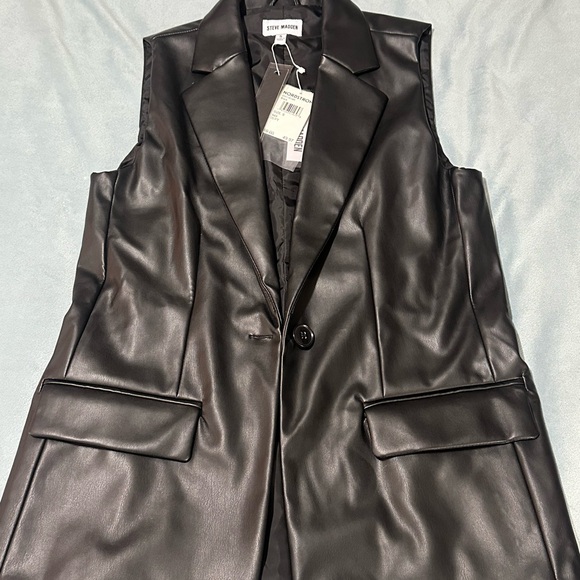 NWT Steve Madden Faux Leather Blazer Vest - Picture 2 of 3